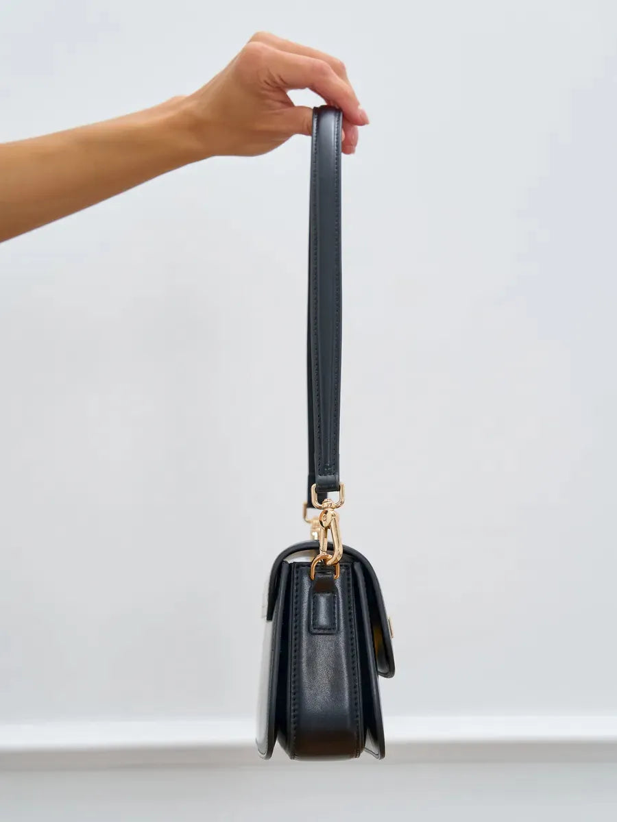 Bolsa Baguete Média Isadora Couro